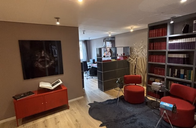 Don't miss out! Superb office space close to all amenities in Nyon!