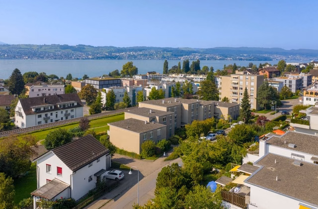 Car parking space in residential neighbourhood in Männedorf