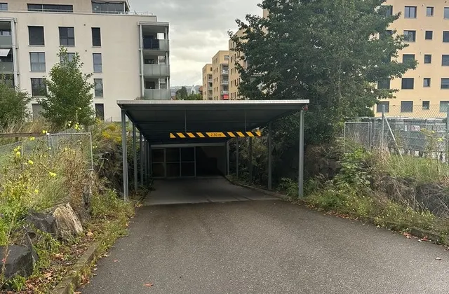 Central parking spaces