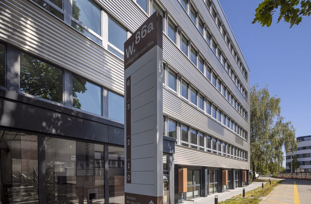 Compatto, flessibile e pronto all'uso - Ufficio vicino alla città di Berna