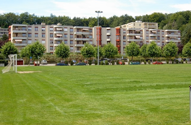 Places de parc extérieures à louer!!