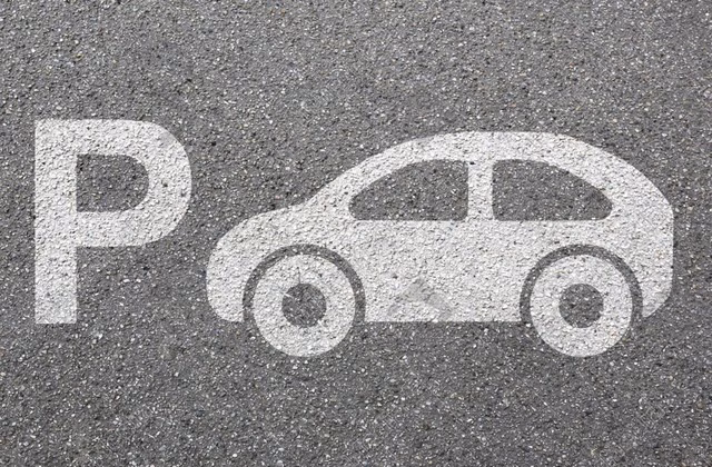 Posti auto in affitto a Eglisau