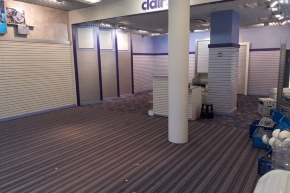 surface de 166 m2 dans le centre commercial Lancy Centre, Route de Chancy, 1213 Petit-Lancy, Geneva, CH
