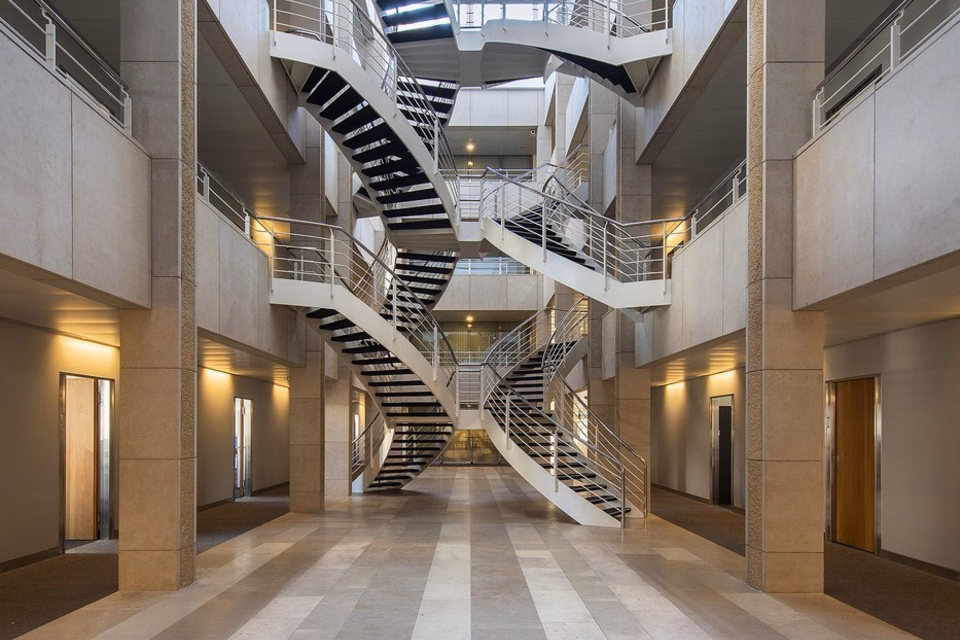 «OH!FFICE» - Your new workspace for interim use at Basel's Aeschenplatz, Aeschenplatz, 4052 Basel, Basel-City, CH