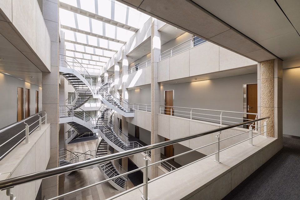 «OH!FFICE» - votre nouvel espace de travail en usage temporaire à l'Aeschenplatz de Bâle, Aeschenplatz, 4052 Basel, Basel-City, CH