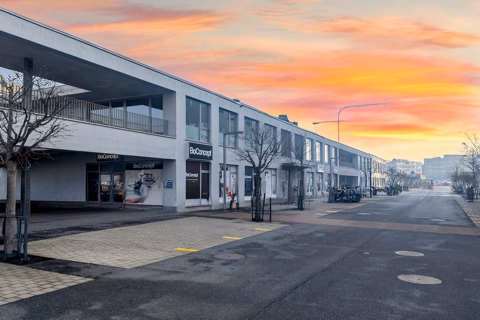 Bauarena - optimale Ladenfläche für Ihr Unternehmen, Industriestrasse, 8604 Volketswil, Zurich, CH