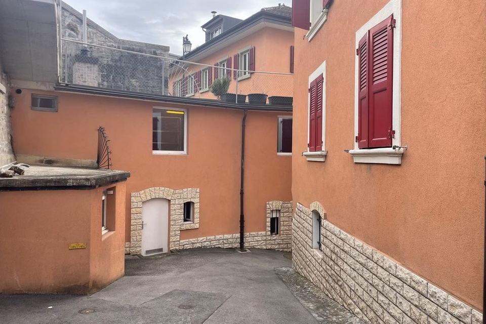 Storage unit near the station - first month's rent free, Rue du Mûrier, 1820 Montreux, Vaud, CH