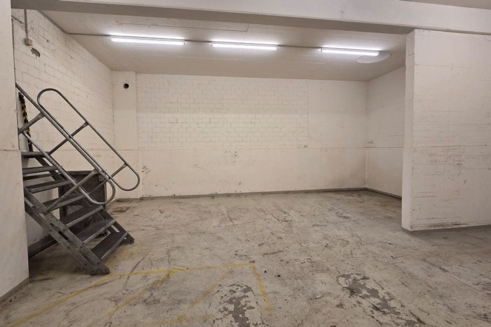 Local de stockage au cœur de Baden !, Stadtturmstrasse, 5400 Baden, Aargau, CH