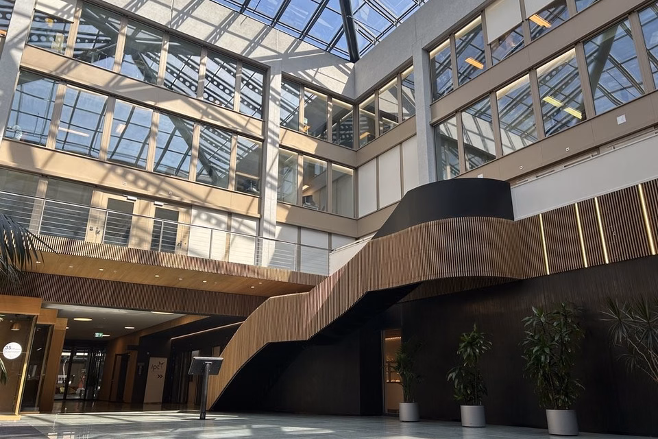Attractive 85 m2 space - GBC - Petit-Lancy, Avenue des Morgines, 1213 Petit-Lancy, Geneva, CH
