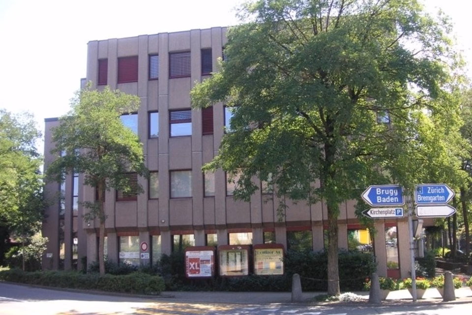 208 m² di superficie ad uso ufficio nel centro di Wohlen, Zentralstrasse, 5610 Wohlen, Aargau, CH