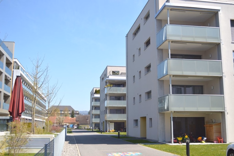 Place moto à louer !, Centralstrasse, 6210 Sursee, LU, CH