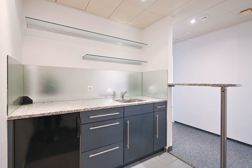 130 m2 - 1'100 m2 - Büroräumlichkeiten im Industriegebiet Täfern, Täfernstrasse, 5405 Dättwil AG, Aargau, CH