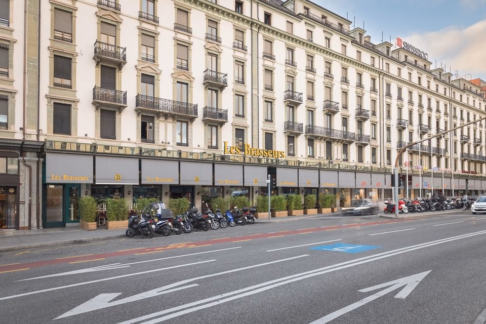 Posto auto in parcheggio privato della stazione di Cornavin, Place Cornavin 14 -, 1201 Genève, Geneva, CH