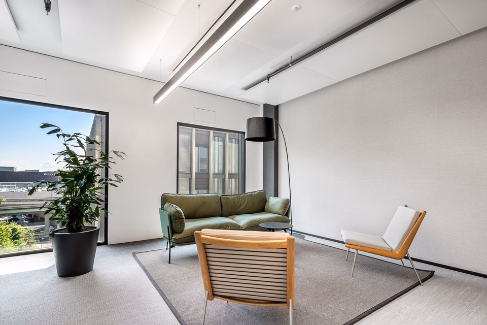 R2 Tower - Über den Dächern von Wallisellen, Richtistrasse, 8304 Wallisellen, Zurich, CH