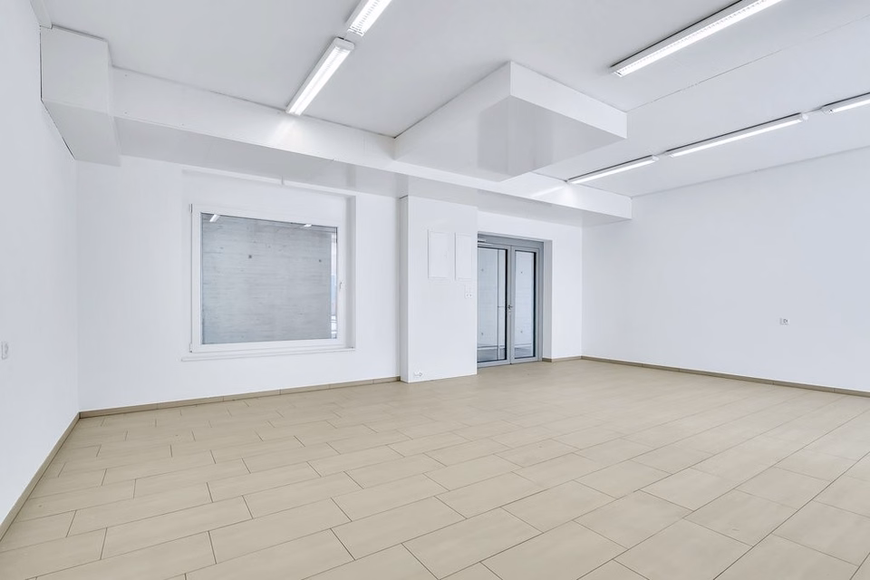Bureau/atelier spacieux et lumineux à louer !, Schäfliplatz, 9315 Neukirch (Egnach), Thurgau, CH