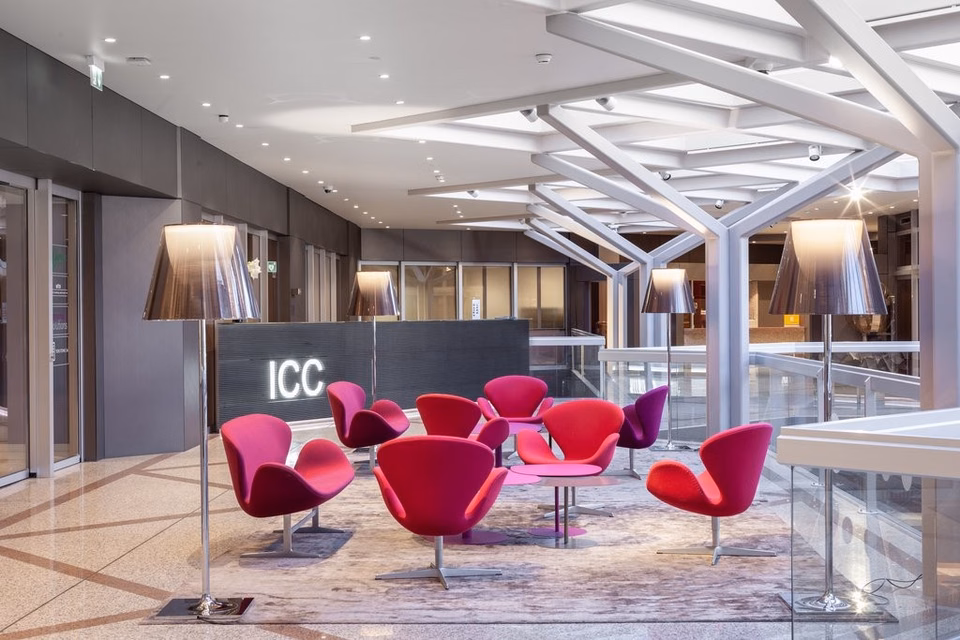 Ground-floor office space, Route de Pré-Bois, 1215 Genève, Geneva, CH
