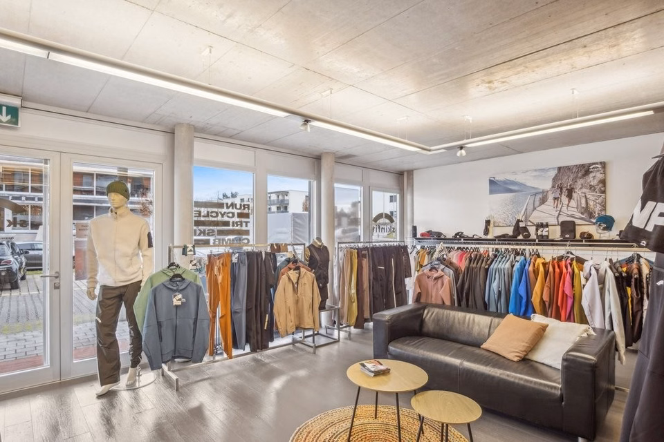 La vostra attività - la nostra location@Dietlikon, Aufwiesenstrasse, 8305 Dietlikon, ZH, CH