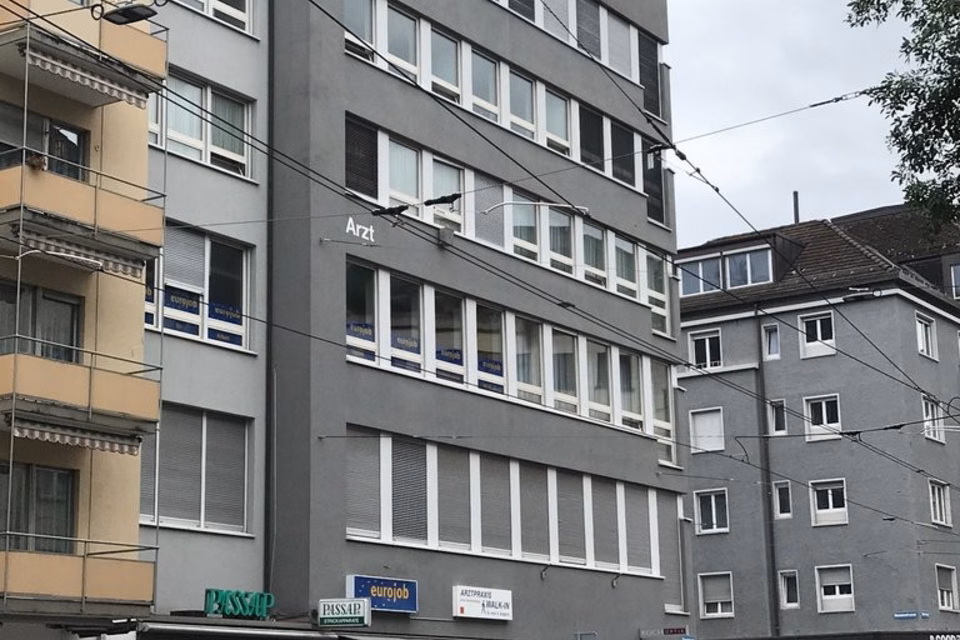 Ufficio/atelier direttamente presso la stazione di Oerlikon, Ohmstrasse, 8050 Zürich, Zurich, CH