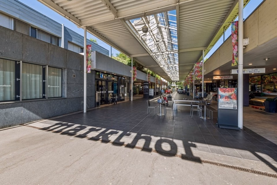 Votre nouveau commerce au Markthof Nussbaumen, Schulstrasse, 5415 Nussbaumen AG, Aargau, CH