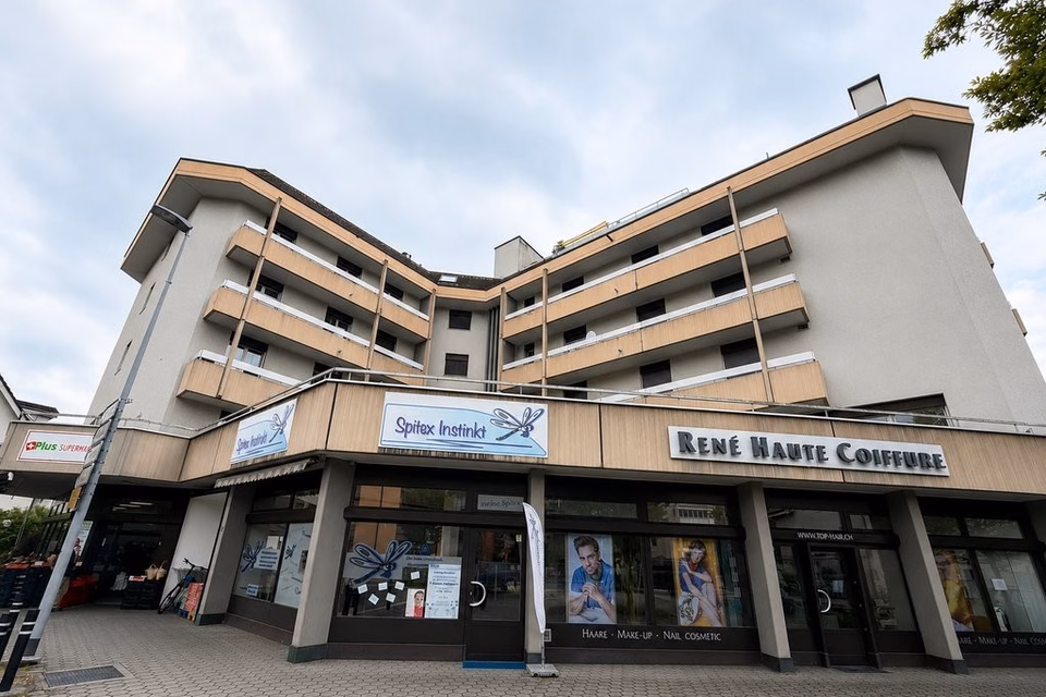Attraktives Ladenlokal direkt am Kreisel!, Kantonsstrasse, 6048 Horw, LU, CH