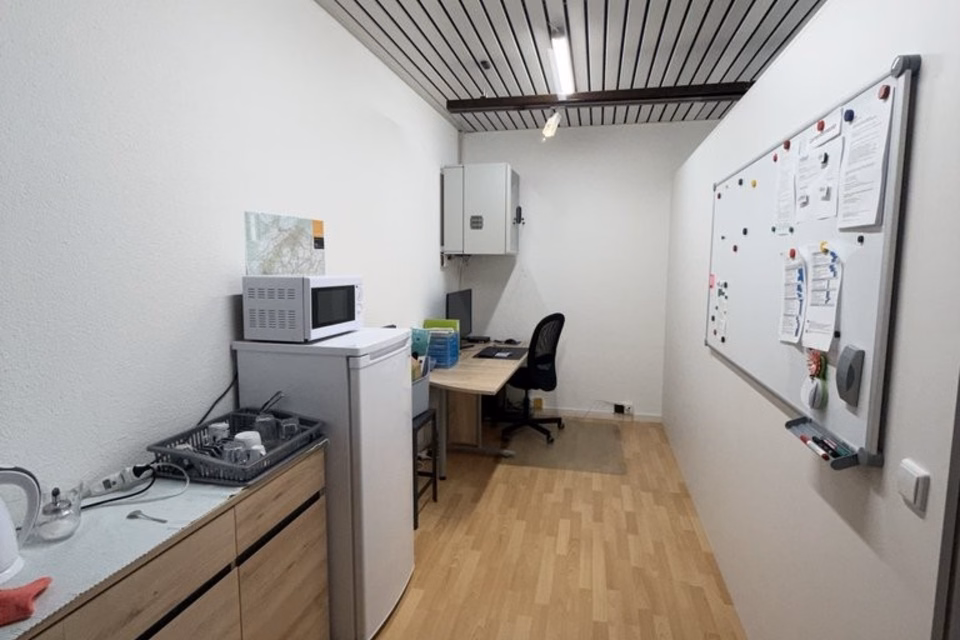 Attraktives Ladenlokal direkt am Kreisel!, Kantonsstrasse, 6048 Horw, LU, CH
