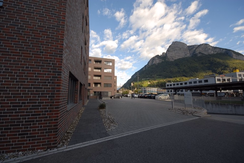 Auto-Einstellplatze nähe Bahnhof, Ragazerstrasse 7, 9,, 7320 Sargans, Saint Gallen, CH
