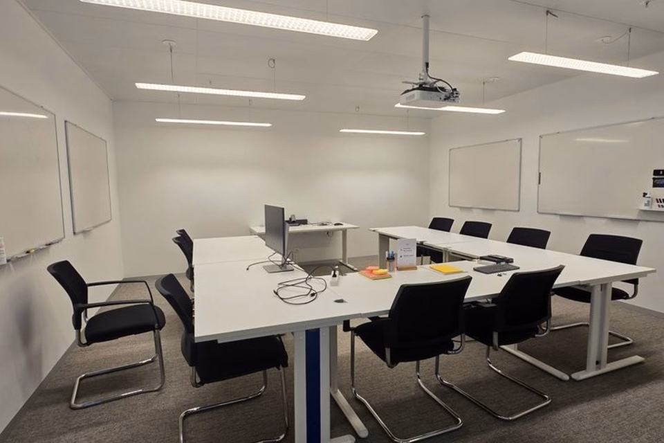 Surface de 600m2 disponible à Vidy-Ouchy !, Avenue de Rhodanie, 1007 Lausanne, Vaud, CH