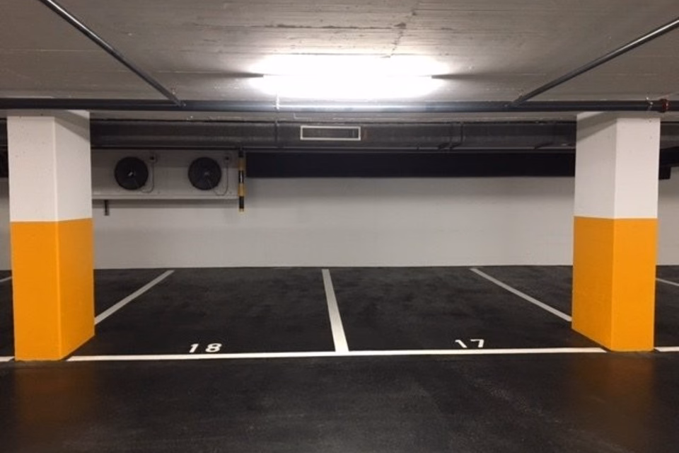 Indoor parking space for rent, Kellerstrasse, 6005 Luzern, LU, CH