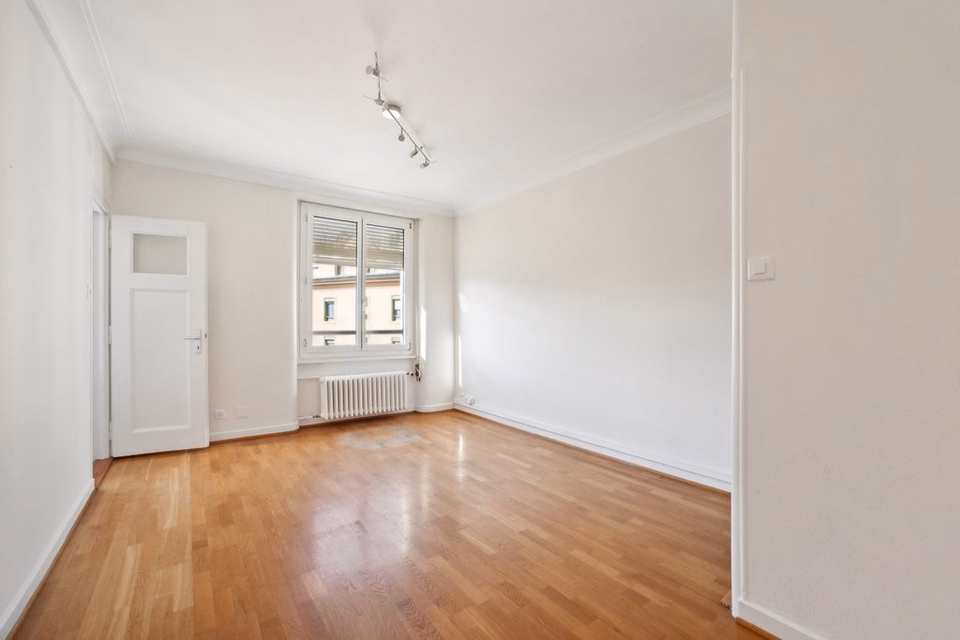 Bel ufficio di circa 26 m² situato di fronte alla Stazione Cornavin, Rue du Mont-Blanc, 1201 Genève, Geneva, CH