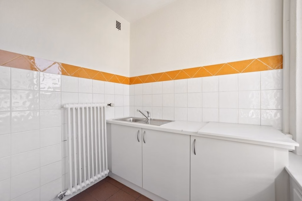 Bel ufficio di circa 26 m² situato di fronte alla Stazione Cornavin, Rue du Mont-Blanc, 1201 Genève, Geneva, CH