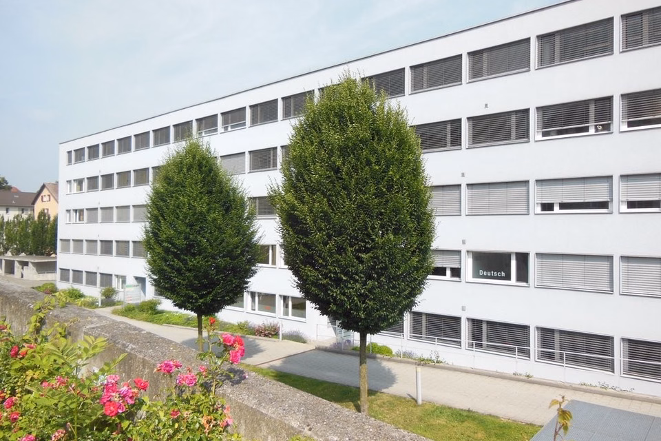Proche du Neubad & de la gare de Lucerne - Place de parc disponible dès le 01.08.2026, Sternmattstrasse 12a, b, 6005 Luzern, LU, CH