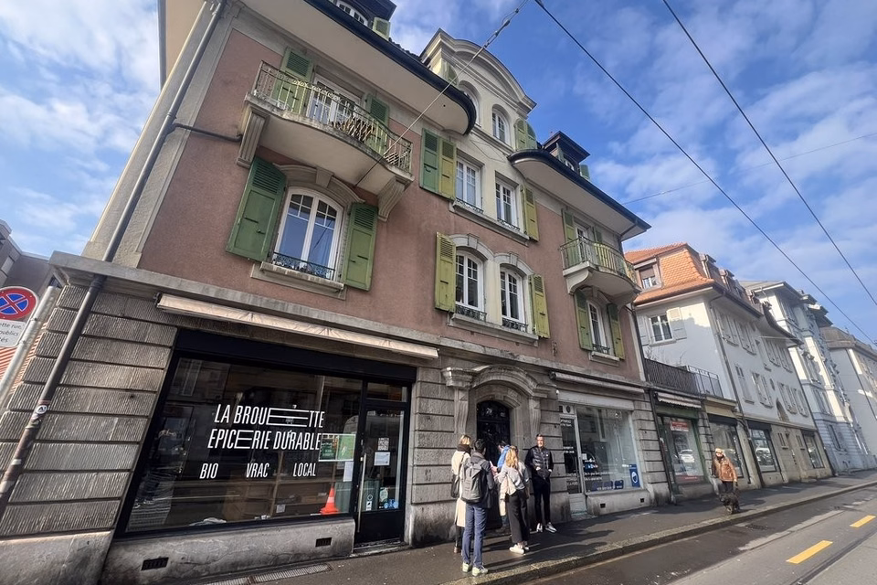 Spacious multipurpose premises ideally located in central Lausanne, Avenue d'Echallens, 1004 Lausanne, Vaud, CH