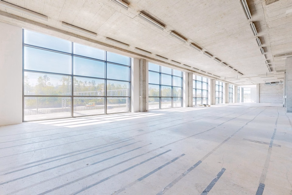 R4 - Directement sur l'autoroute, Richtistrasse, 8304 Wallisellen, Zurich, CH