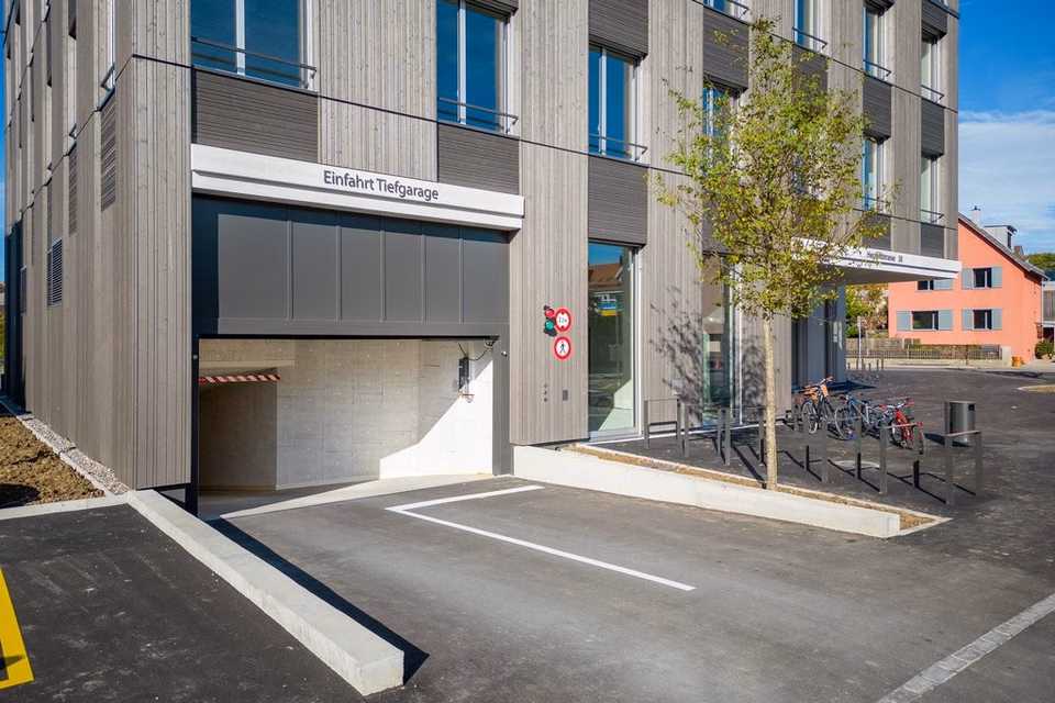 Bureau lumineux et polyvalent de 260 m2 à louer à Winterthur !, Hegifeldstrasse, 8400 Winterthur, Zurich, CH
