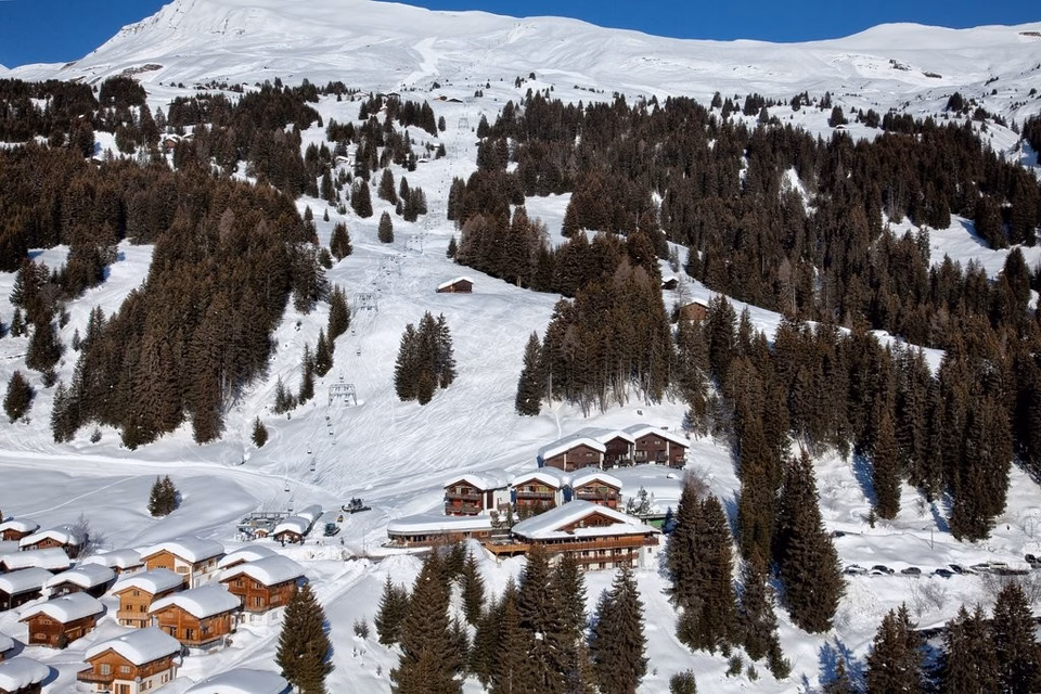 Vivre et travailler au Sonnenberg Hochwang (St. Peter) - Exploitant recherché !, Fatschelerstrasse, 7028 St. Peter, Grisons, CH