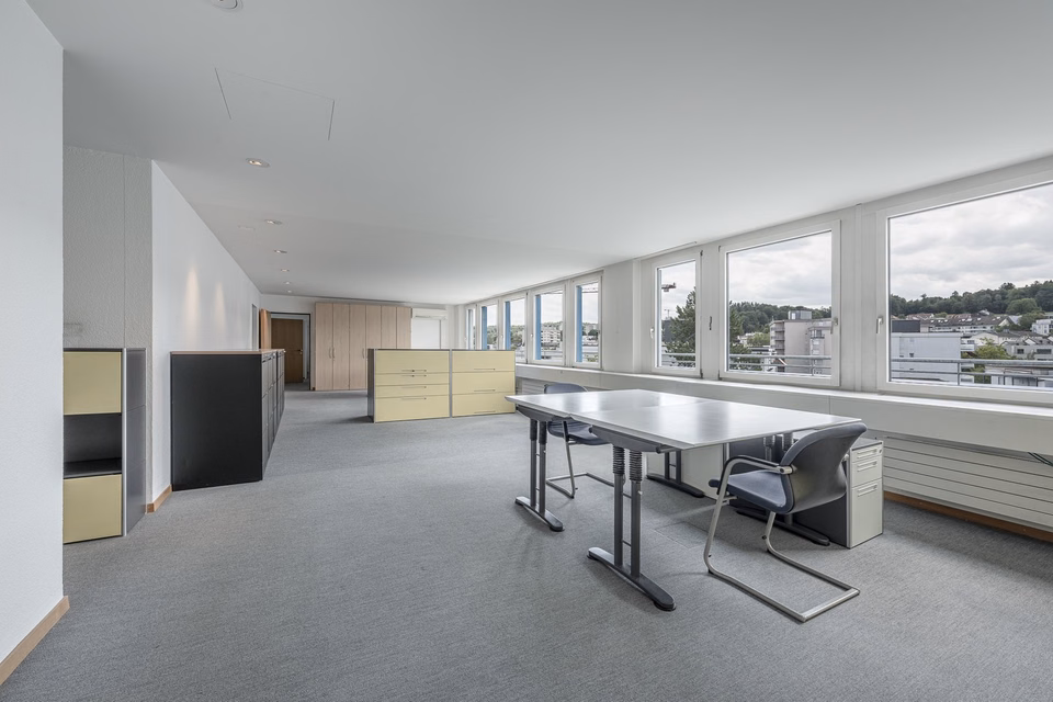 Surface de bureaux prête à l'emploi avec terrasse sur le toit exclusive !, Blumenfeldstrasse, 8046 Zürich, Zurich, CH
