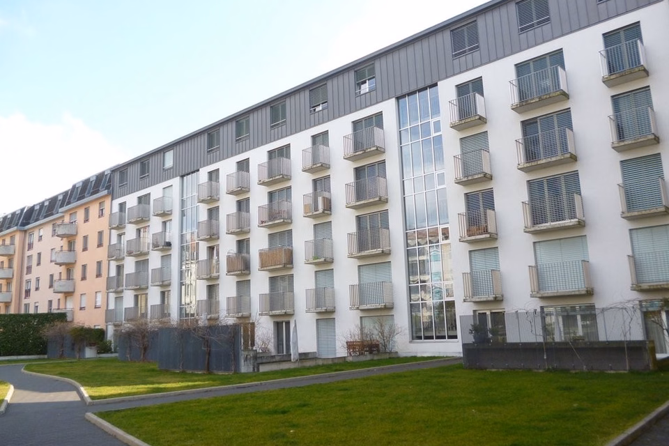 Place de parc souterraine disponible à deux pas du lac !, Quai Maria Belgia, 1800 Vevey, Vaud, CH