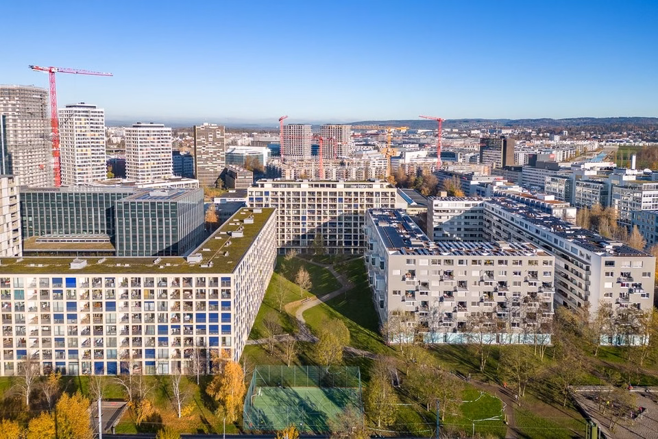 Place de parc recherche un nouveau locataire, Hagenholzstrasse, 8050 Zürich, Zurich, CH