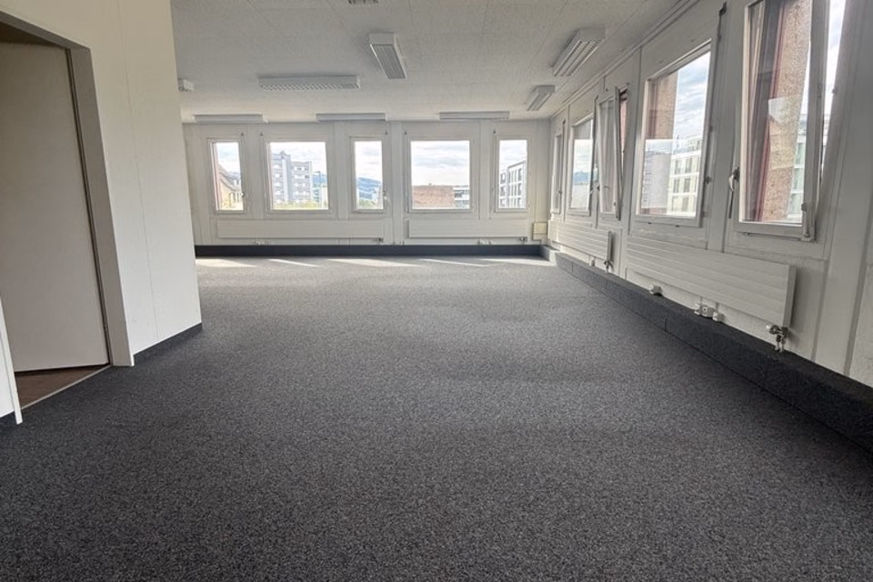 208 m² di superficie ad uso ufficio nel centro di Wohlen, Zentralstrasse, 5610 Wohlen, Aargau, CH