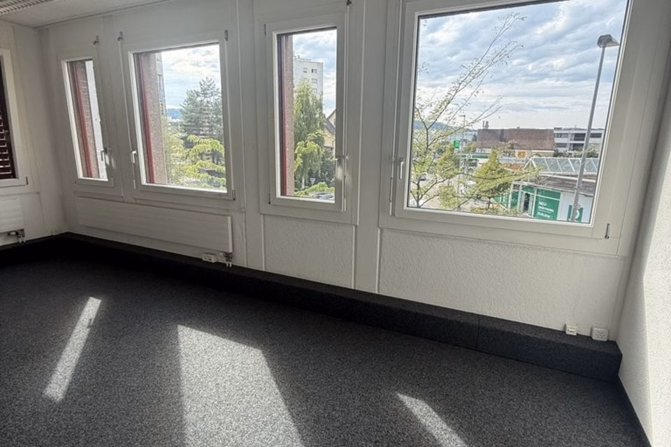 208 m² di superficie ad uso ufficio nel centro di Wohlen, Zentralstrasse, 5610 Wohlen, Aargau, CH