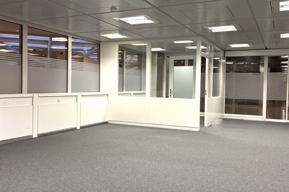 Ground-floor office space, Route de Pré-Bois, 1215 Genève, Geneva, CH