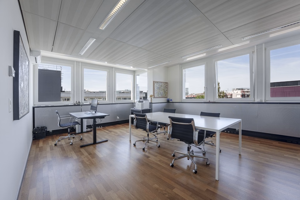 Portate la vostra azienda sulla strada del successo!, Europa-Strasse, 8152 Glattbrugg, Zurich, CH