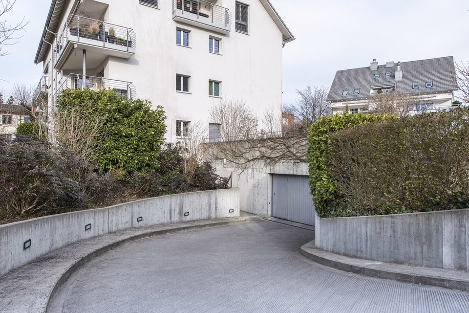Posto auto in affitto, Fabrikstrasse 2a,, 8102 Oberengstringen, Zurich, CH