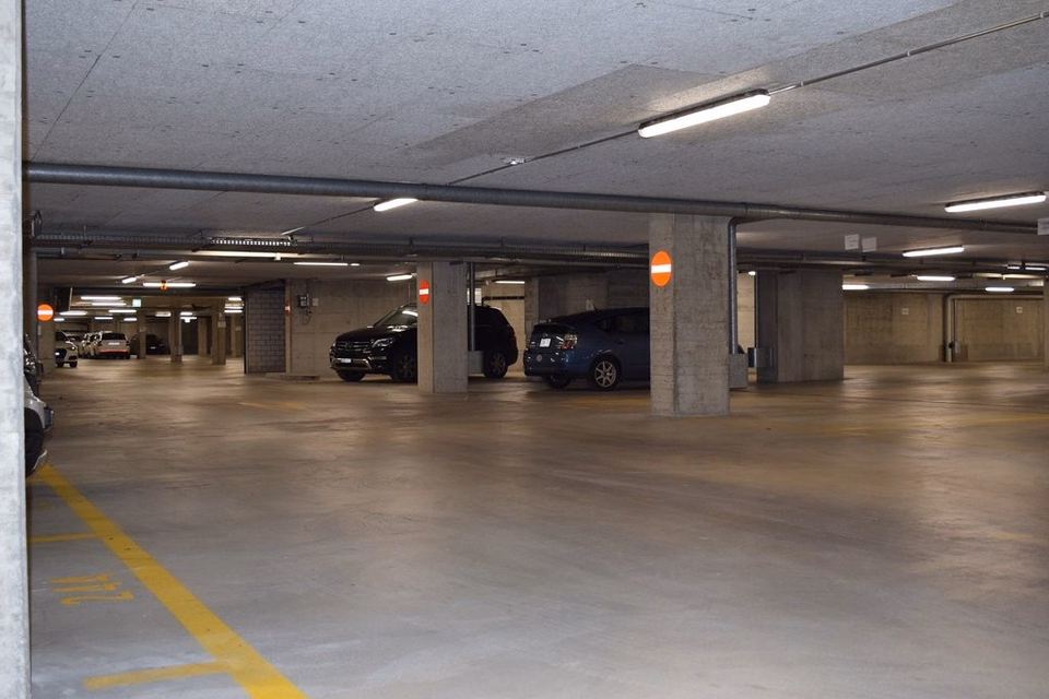 Il suo posto auto a Wallisellen - comodo, sicuro e centrale, EH Alte Winterthurerstrasse, 8304 Wallisellen, Zurich, CH