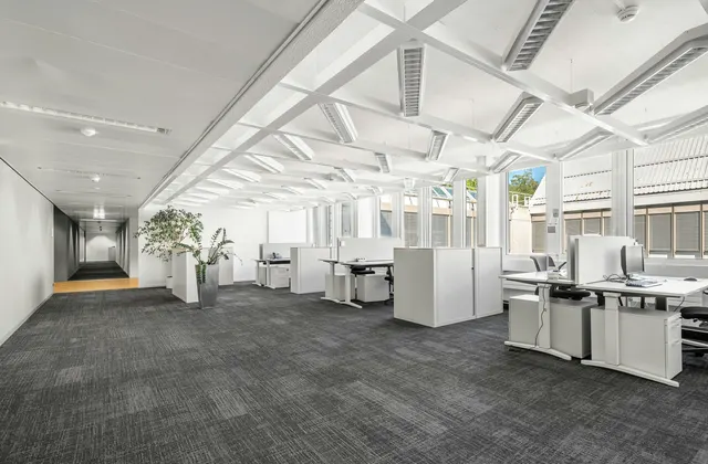 340 m² superficie ufficio open-space modernissima a Horgen