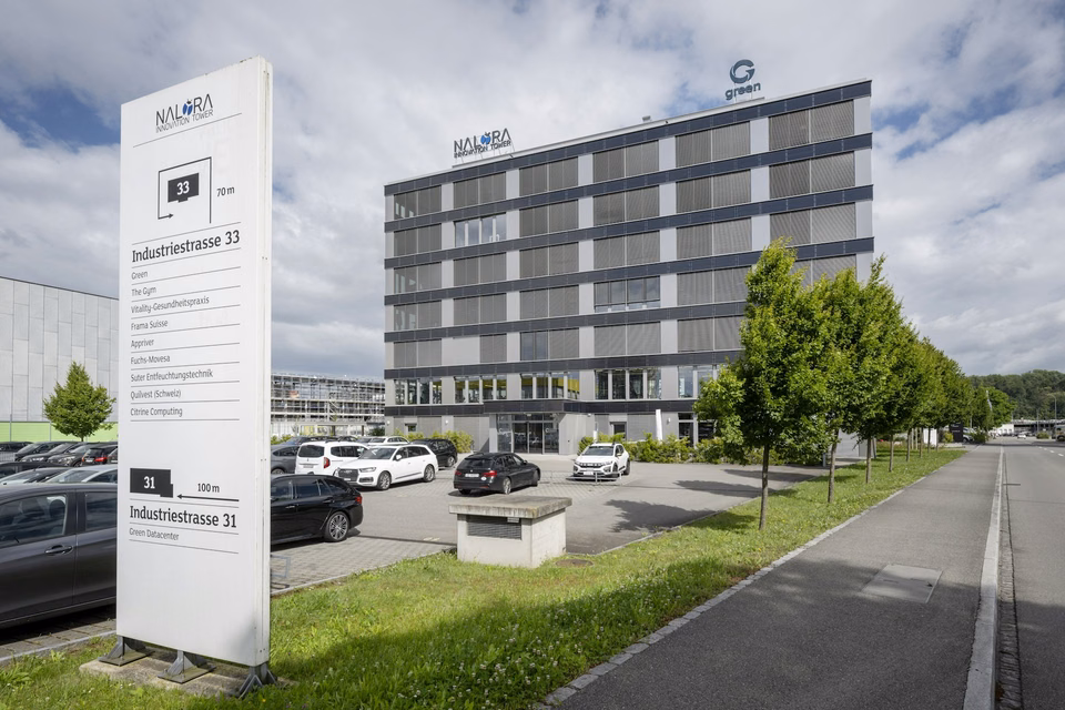 150 m² o 300 m² spazi ufficio premium con vista panoramica - moderni, climatizzati, sostenibili, Industriestrasse, 5242 Lupfig, Aargau, CH