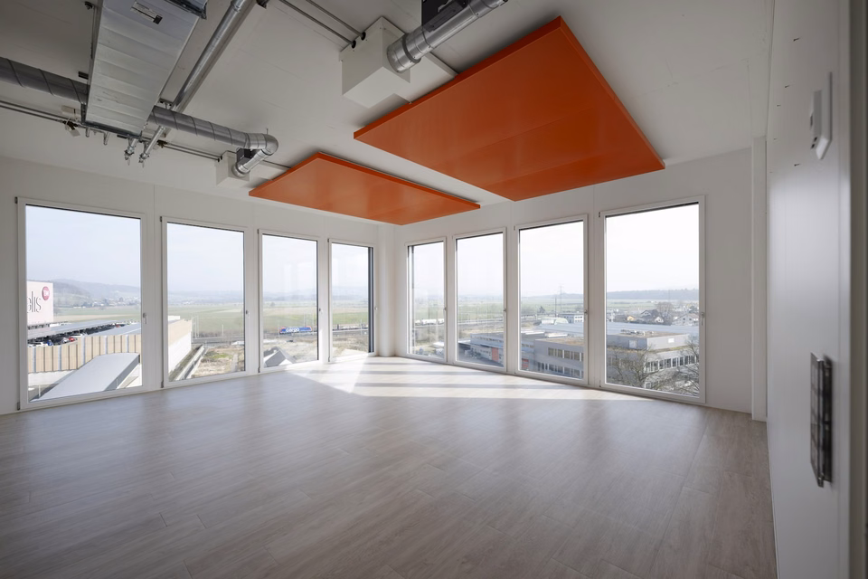 150 m² o 300 m² spazi ufficio premium con vista panoramica - moderni, climatizzati, sostenibili, Industriestrasse, 5242 Lupfig, Aargau, CH