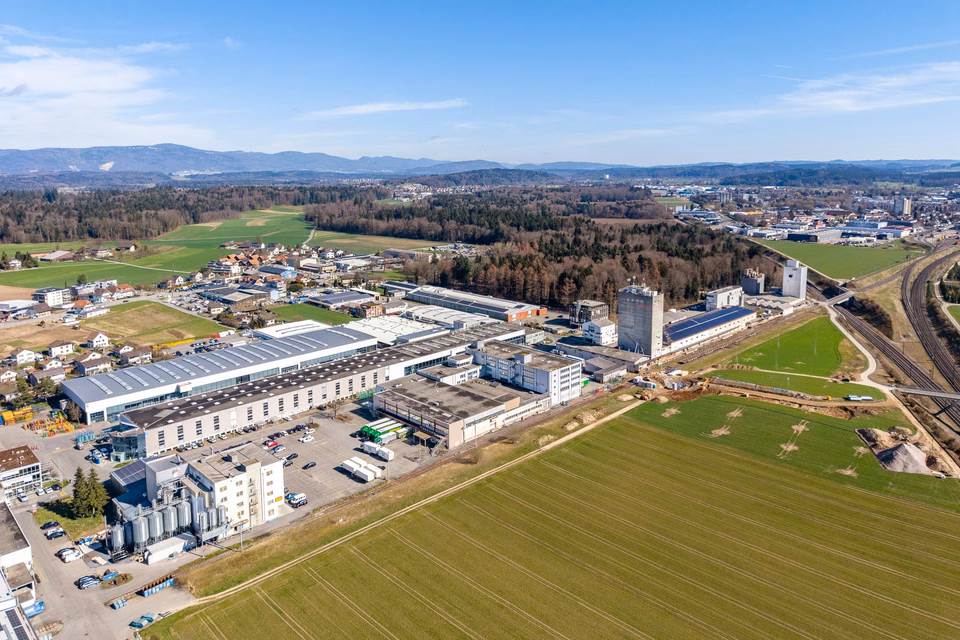 Fino a 20.000 m² di attraenti superfici per magazzino e logistica - disponibili da 2028 a Bützberg, Industriestrasse, 4922 Thunstetten, Bern, CH