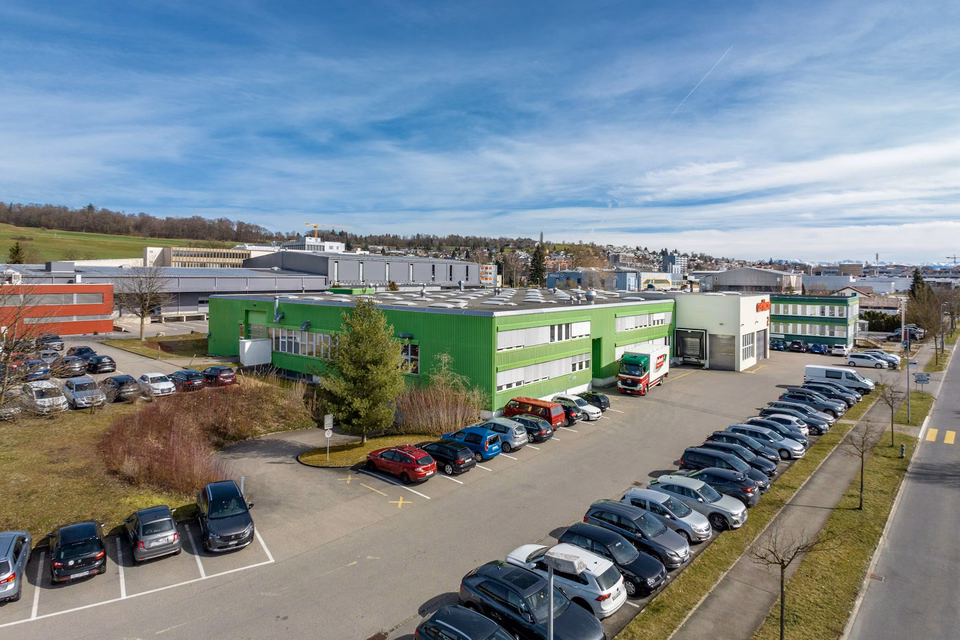 Surfaces commerciales et de production avec bureaux dès 2 000 m² - flexibles et bien desservies, Rigackerstrasse, 5610 Wohlen, Aargau, CH