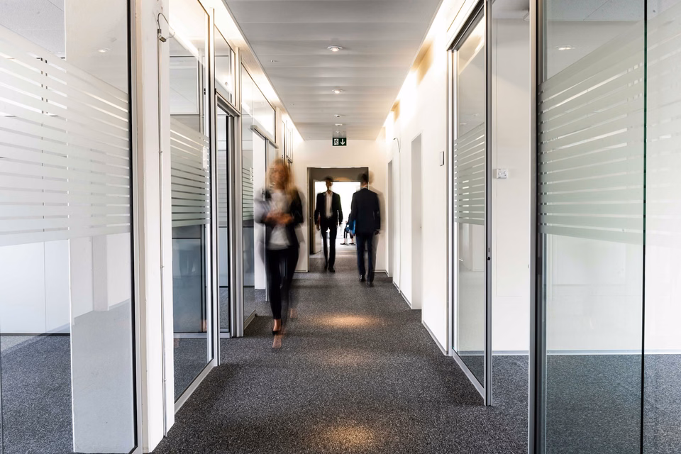 PLAZA | Petit bureau pour start-ups et entreprises individuelles, Lerzenstrasse, 8953 Dietikon, Zurich, CH